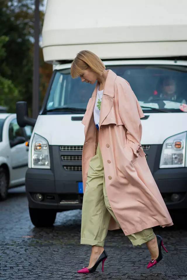 穿衣服一定要会打扮,如何选择自己穿衣服的颜色