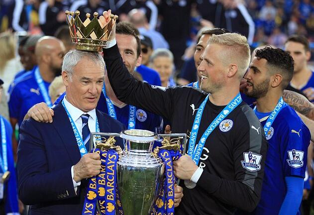 卡拉格英超内斗,卡拉格亨利采访曼城