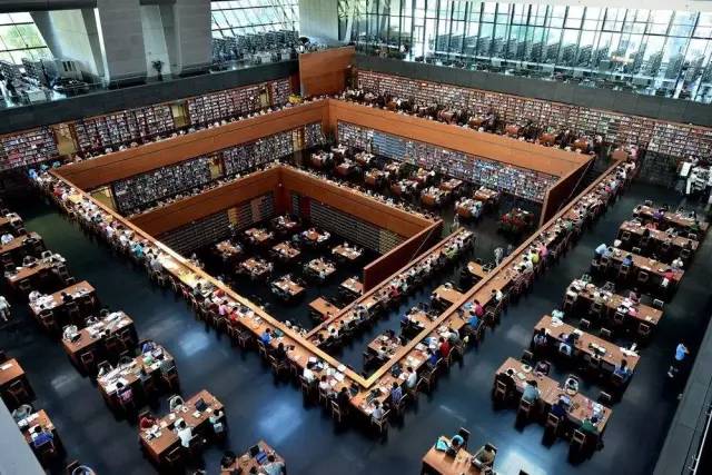 “快递写的小名，他们不让我拿包裹！”*安泰**一女子因姓名不一致遭遇“取件难”……明起施行邮政新规，看看对你有影响吗？