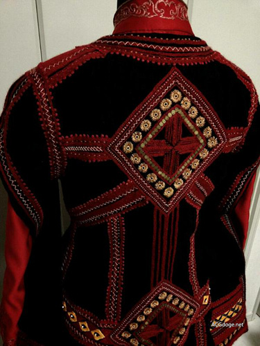 专访为《姊嫁物语》花费6年时间制作服装多次远赴蒙古的日本COSER