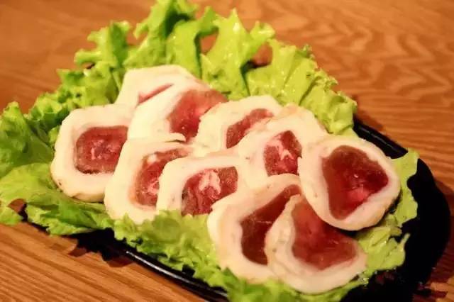 2号线地铁好吃的东西,顺着地铁2号线有哪些好玩的地方