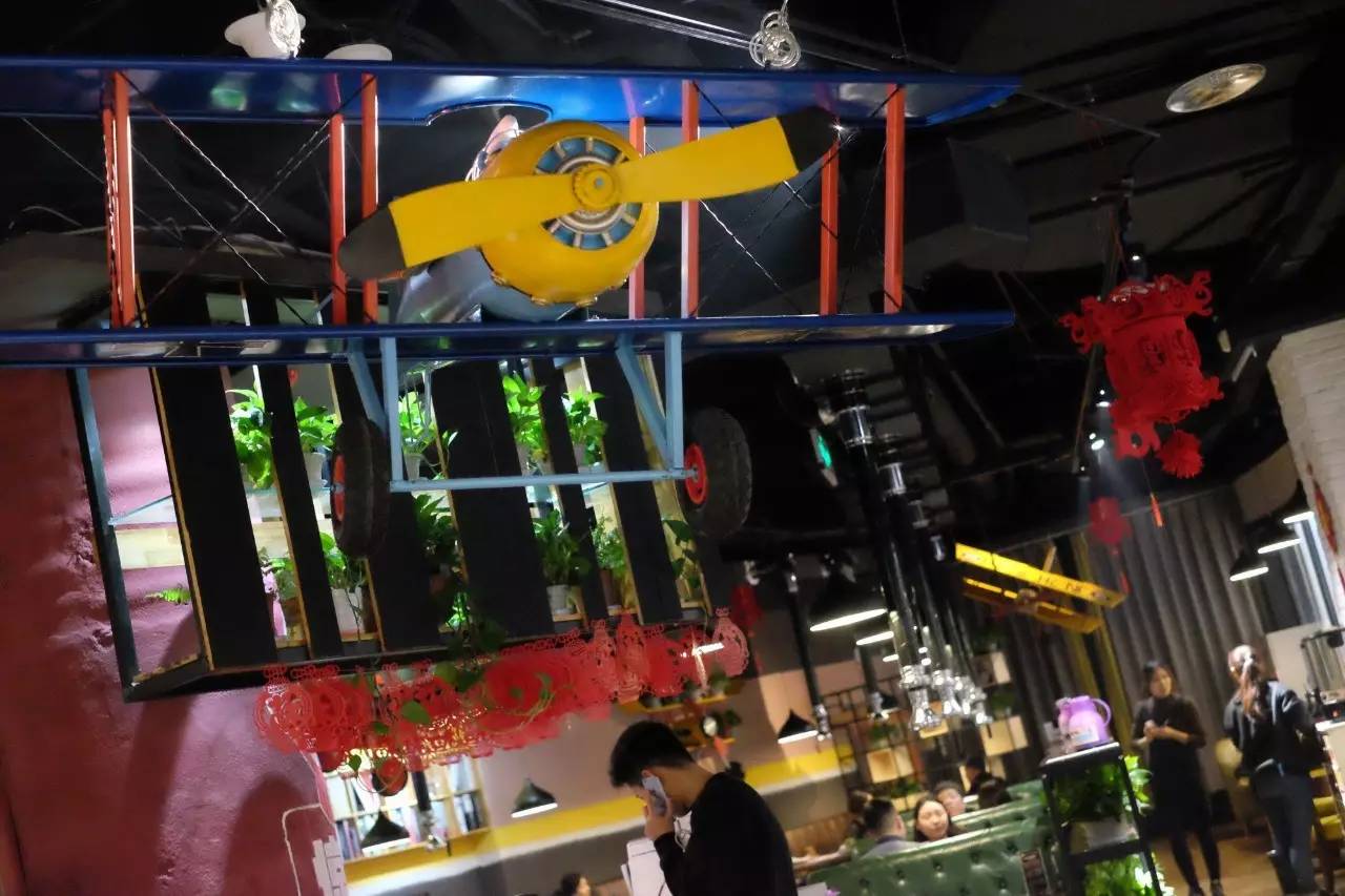 铜锅涮肉为啥不是铁锅,铜锅为啥不能用烧烤炭