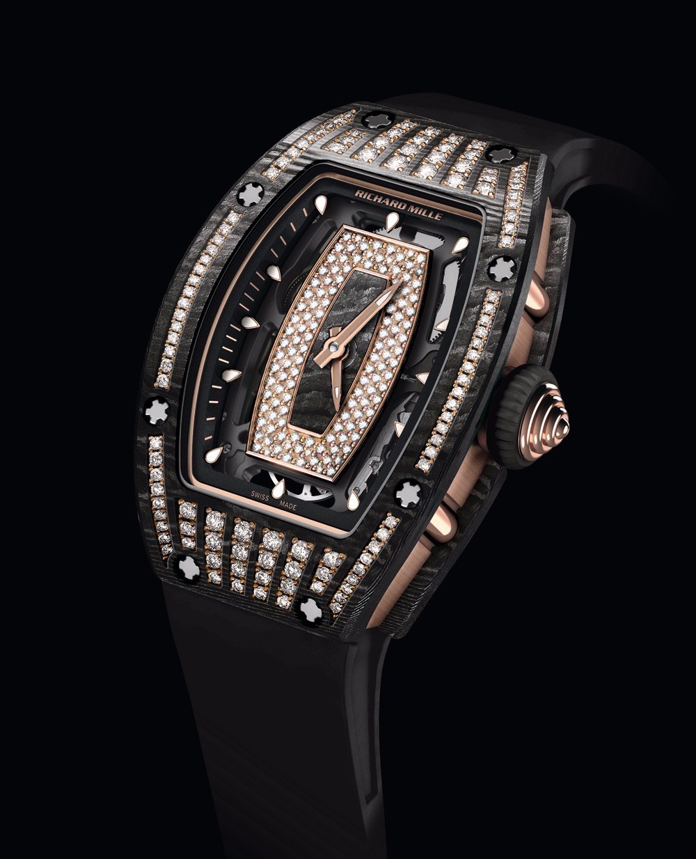 盛装舞步典雅庄重,轻盈飘逸的舞步