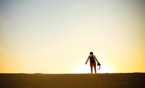 你有什么想对年轻人说的,现在的你想对20岁说什么