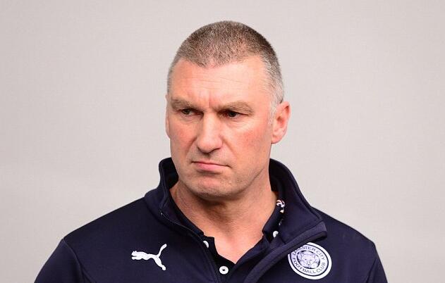 卡拉格英超内斗,卡拉格亨利采访曼城