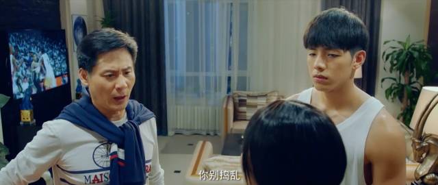 「今日话题专栏」很久没有看到这样舒服干净的青春片，少女时代不是只有恋爱和追星