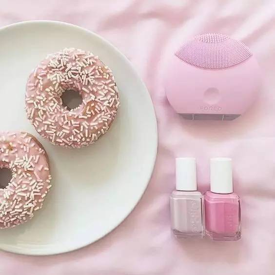 foreo舒缓洁面仪,限时福利护肤