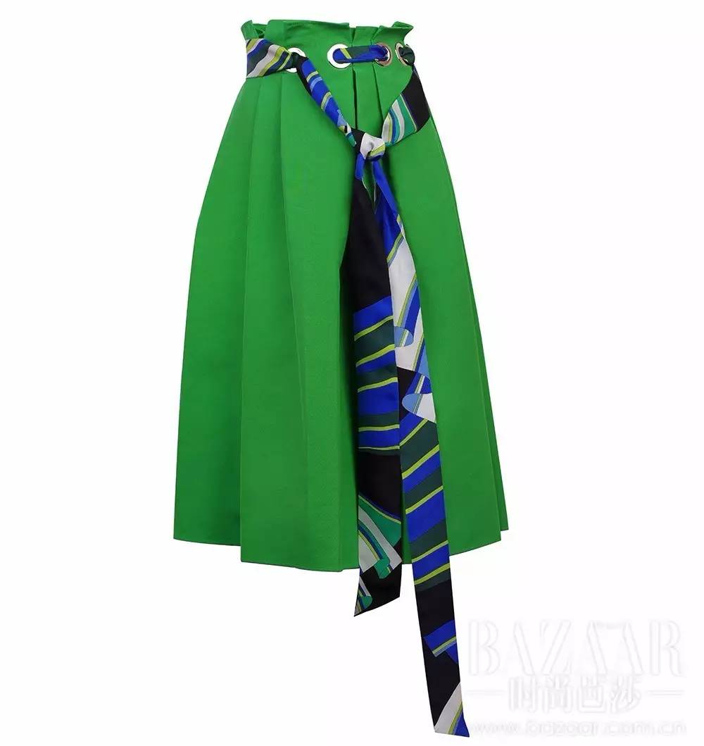 不是叫你迷信，但芭姐听说这么穿可能会有好运气哦！