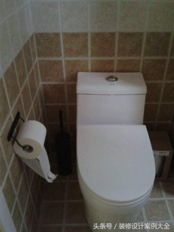 夫妻俩齐心协力攒钱买房装修，虽然面积不大但满满的温馨