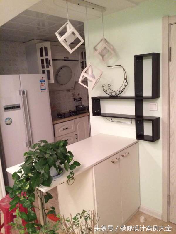 夫妻俩齐心协力攒钱买房装修，虽然面积不大但满满的温馨