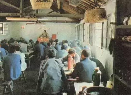 80年代一张老照片的回忆,值得珍藏的40张老照片