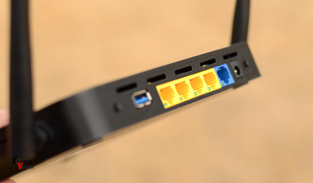 newifi3路由器无线网速,newifi3可以接硬盘吗