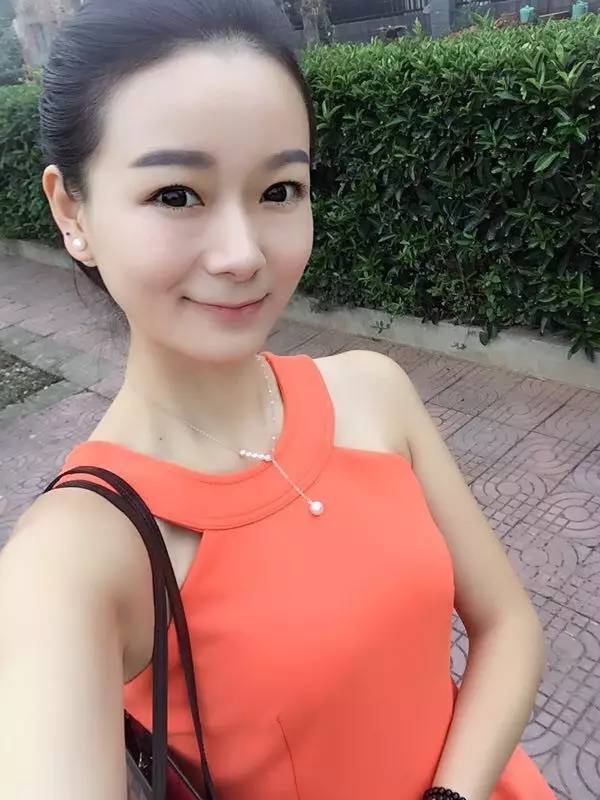 我为“小萌希奥”代言第二十四季白富美主持人结缘小萌