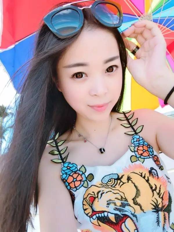 我为“小萌希奥”代言第二十四季白富美主持人结缘小萌