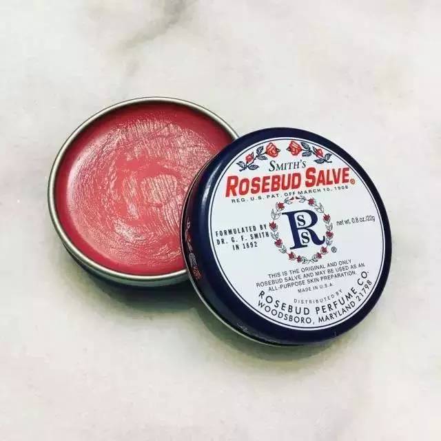 爆皮的唇膏,平价好用润唇膏