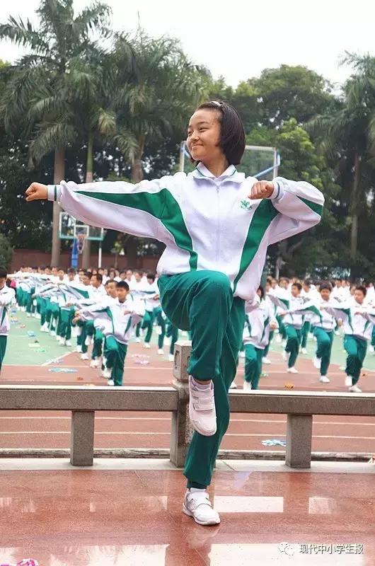 白云区小学大课间展示,白云七中大课间