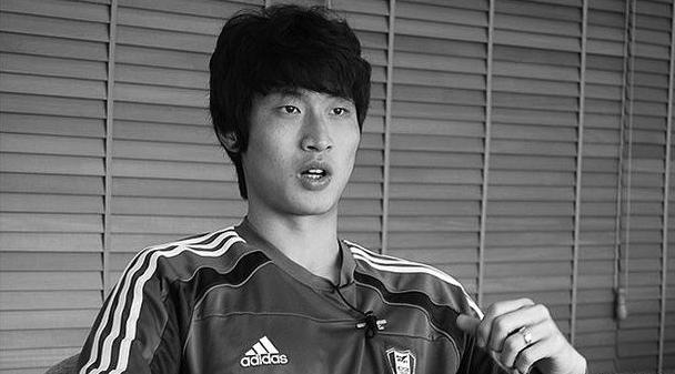 朝鲜族小将入韩国国籍征战亚冠，球迷：他不是叛*贼国**而是受害者
