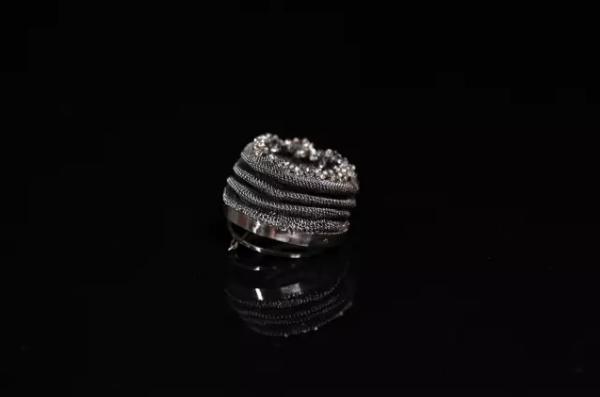 一碗豆腐脑两千多公里彩蝶与星空，她的手作关键词不止这些！