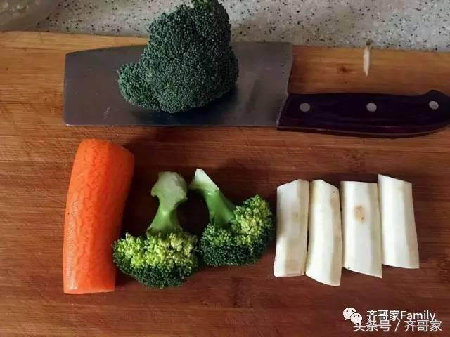 2岁多宝宝辅食羊排汤做法,宝宝辅食香菇羊肉汤