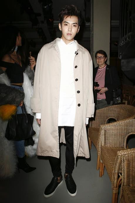 burberry2018时装周,伦敦时装周burberry2024春夏