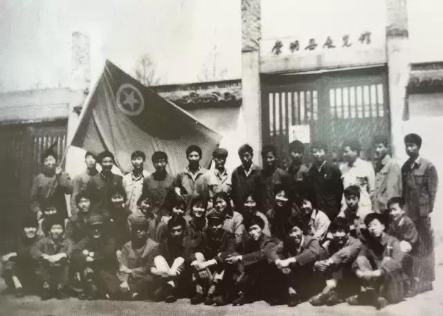 80年代一张老照片的回忆,值得珍藏的40张老照片