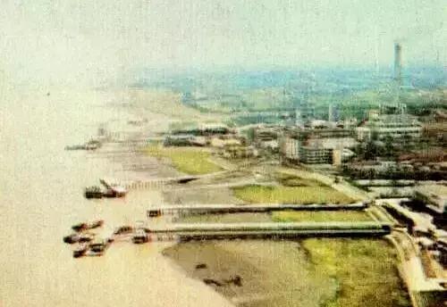 80年代一张老照片的回忆,值得珍藏的40张老照片