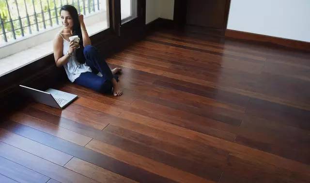 还在为清洁污垢纠结吗,还在为污渍而烦恼吗