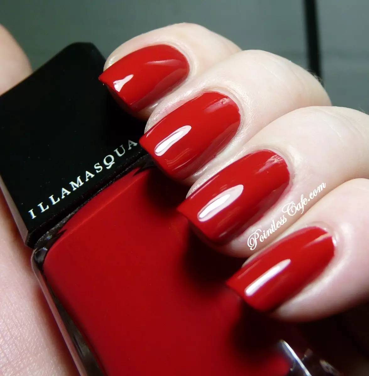 阿玛尼挚爱400和迪奥哑光999,dior999经典正红色口红图片