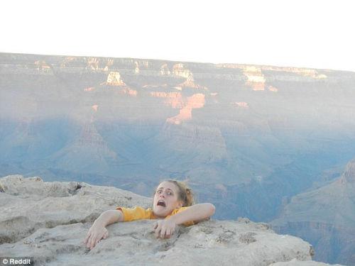 《九阴真经2》中森林迷路怎么办？带好这两样东西可保命