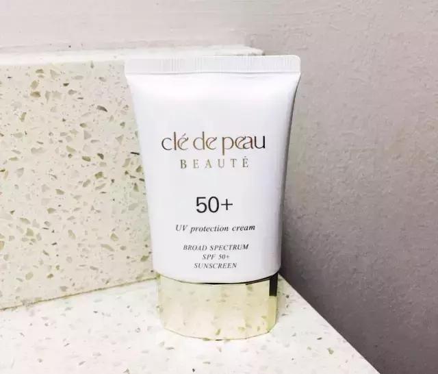 以前用的防晒霜老牌子,之前用过的防晒霜有什么用