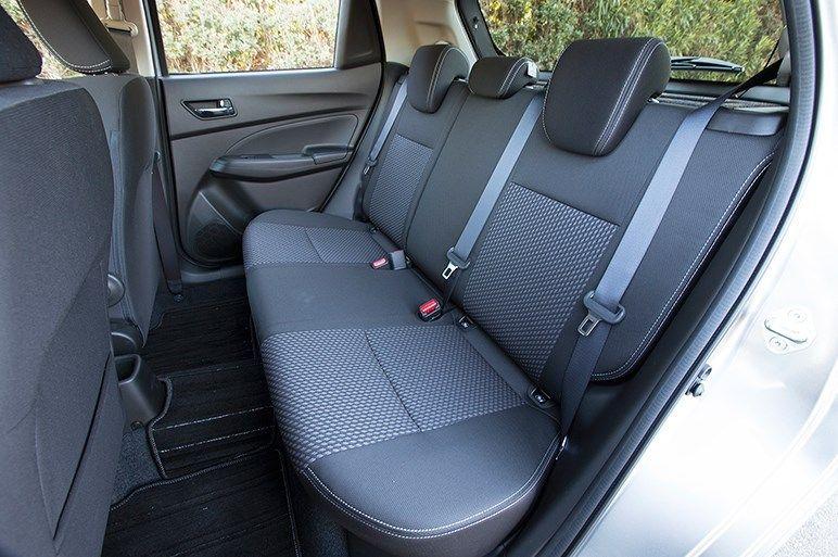 铃木雨燕2024款沉浸式体验,铃木雨燕1.5装机械增压