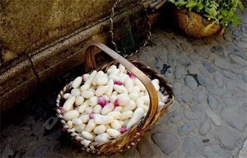 安徽宏村古镇有什么好吃的,黟县宏村旅游必备美食有哪些