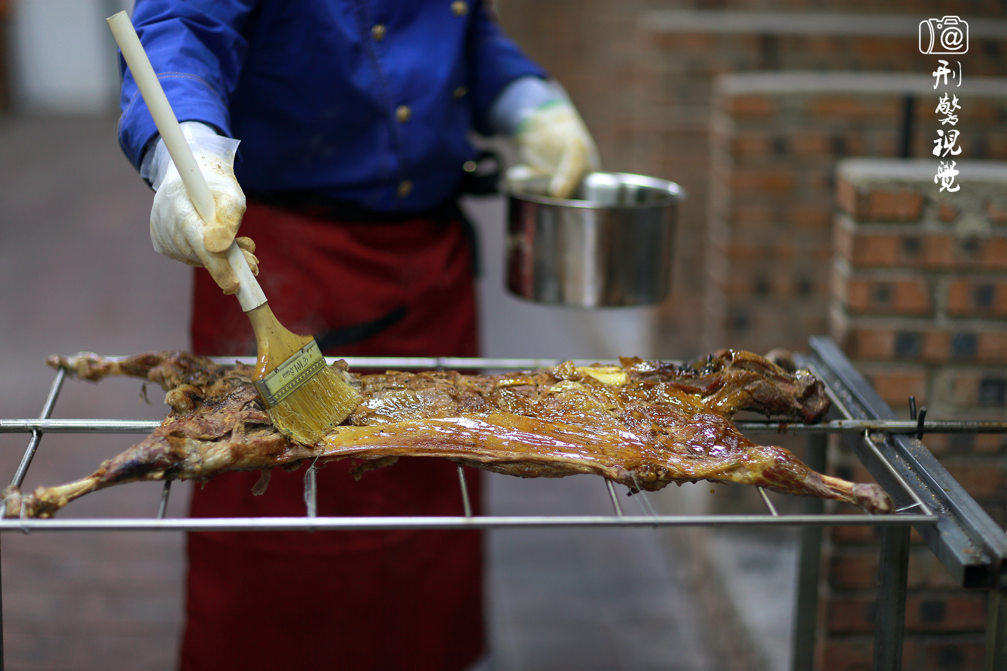 蒙古烤全羊的正宗配方,碳烤全羊的绝密配方