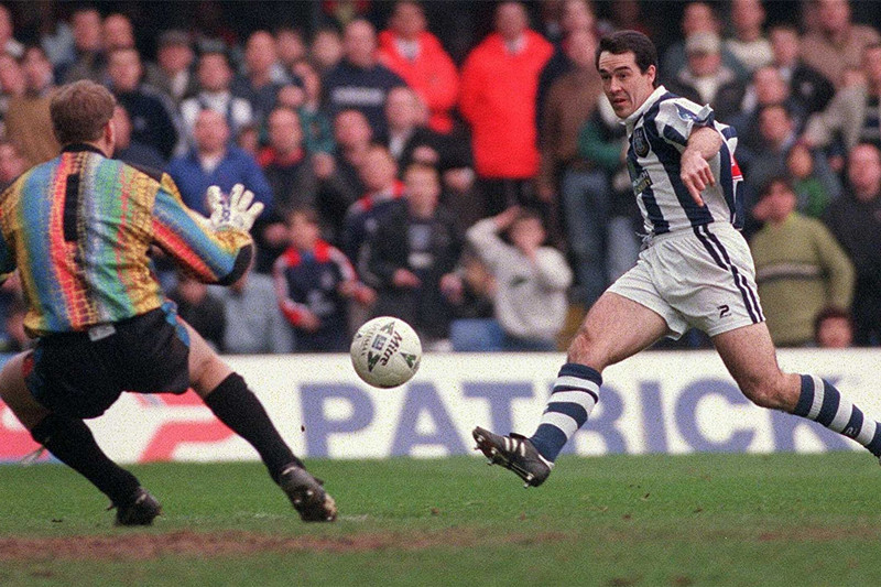 鐢荤湁浼犲,鐢荤湁浼犲鏁呬簨