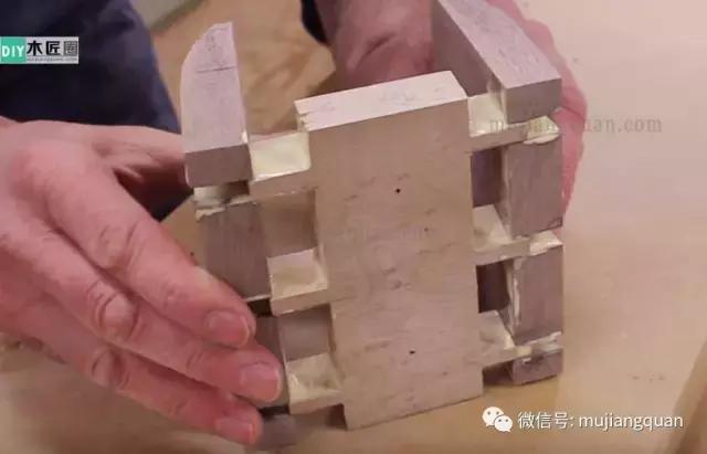 吉他架如何自己制作,自制吉他挂架