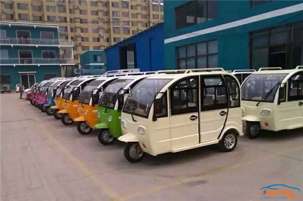 还低速电动车一片天还得靠自己