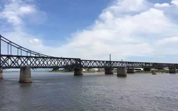 去哈尔滨可以逛哪几个国家,哈尔滨能坐火车出国游