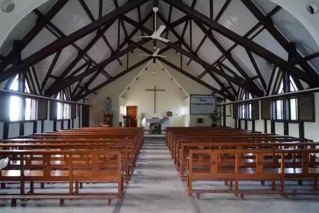 毛里求斯，拿水壶换保时捷的天堂