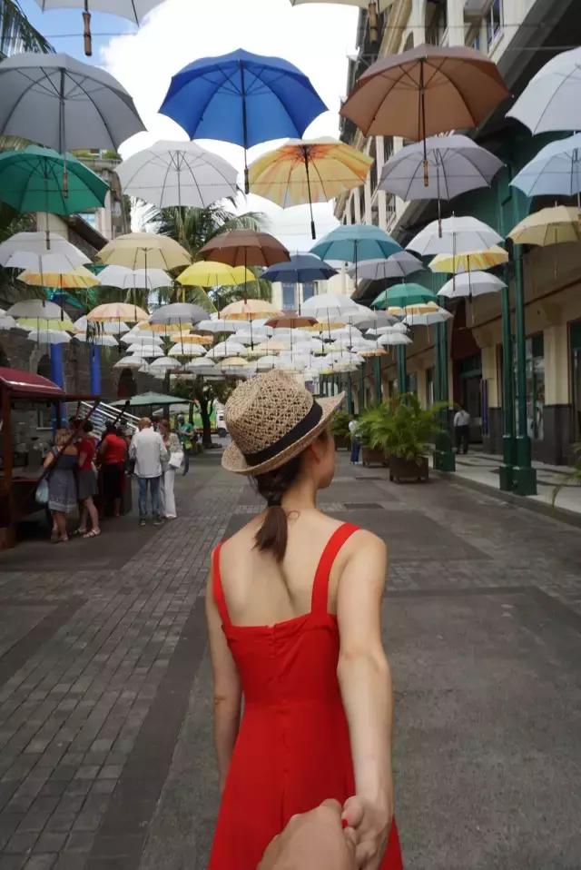 毛里求斯，拿水壶换保时捷的天堂