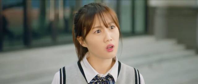 「今日话题专栏」很久没有看到这样舒服干净的青春片，少女时代不是只有恋爱和追星