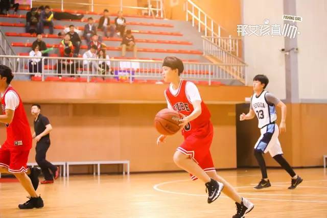 「今日话题专栏」很久没有看到这样舒服干净的青春片，少女时代不是只有恋爱和追星