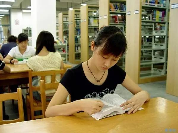 学生干部工作上的缺点和不足,学生干部工作不认真怎么管