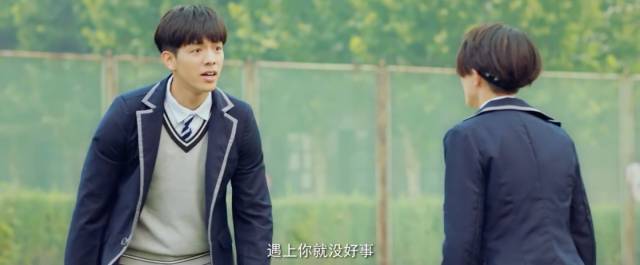 「今日话题专栏」很久没有看到这样舒服干净的青春片，少女时代不是只有恋爱和追星