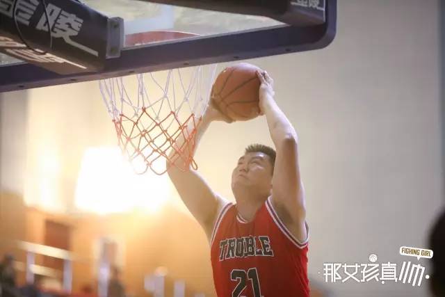 「今日话题专栏」很久没有看到这样舒服干净的青春片，少女时代不是只有恋爱和追星