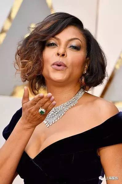 第89届奥斯卡，女神们拼礼服才是正经事！