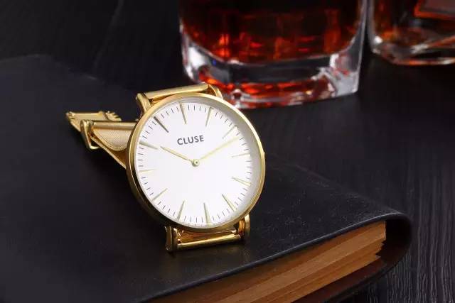 硬朗腕表低调男表,高档手表奢侈品男士