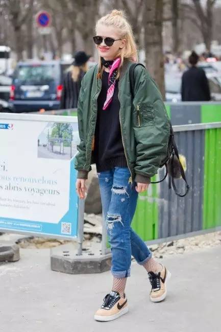 Madam问答室丨祛痘印能否刷酸，卸内眼线方法，橘色唇膏，洗眼液推荐，下身胖牛仔裤