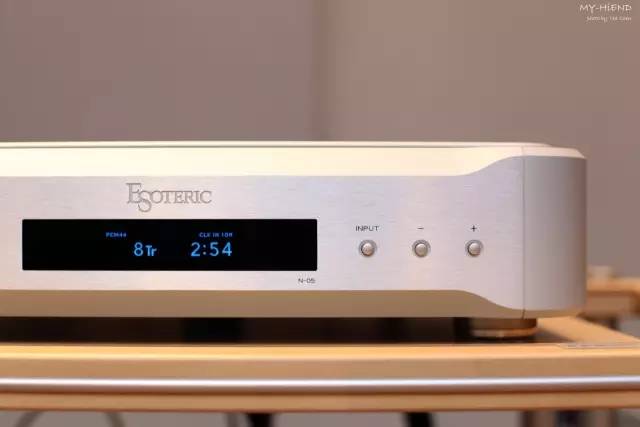 声音干净透明解析强：ESOTERICN-05网络*放播**器