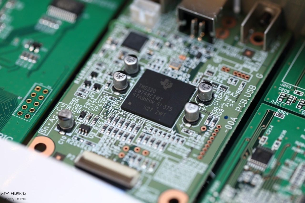 声音干净透明解析强：ESOTERICN-05网络*放播**器