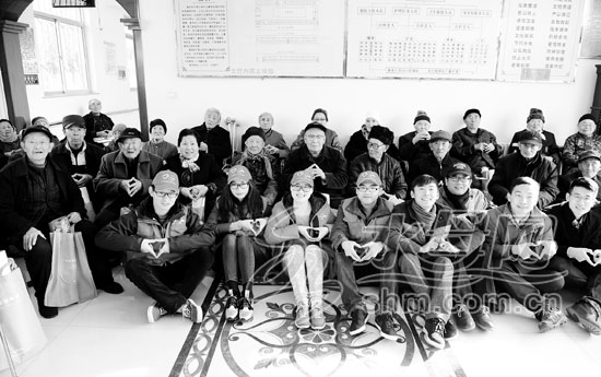 学雷锋一份爱心一份真情,学习雷锋传递榜样力量